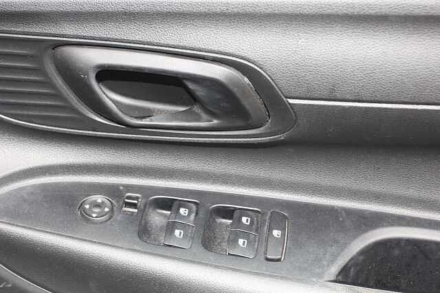 Hyundai i20 1.0T GDi 48V MHD SE Connect 5dr