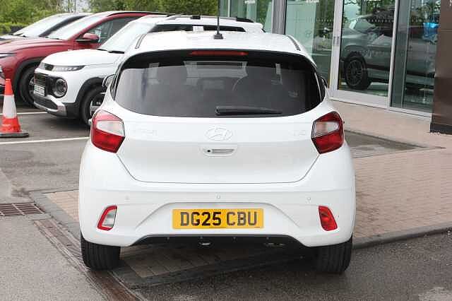 Hyundai i10 1.0 [63] Premium 5dr Auto [Nav]