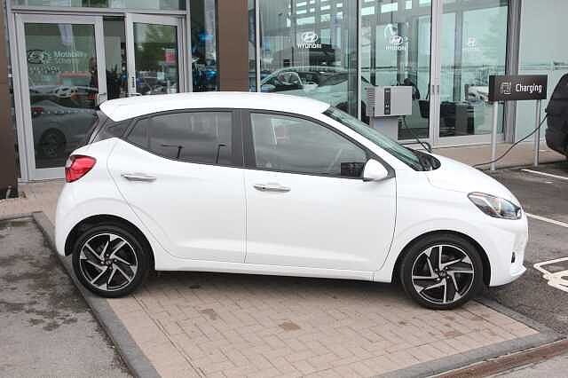 Hyundai i10 1.0 [63] Premium 5dr Auto [Nav]