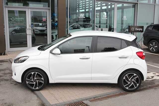 Hyundai i10 1.0 [63] Premium 5dr Auto [Nav]