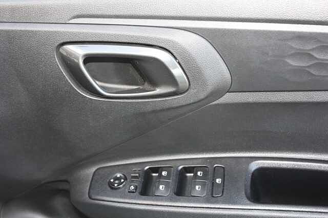 Hyundai i10 1.2 MPi Premium 5dr