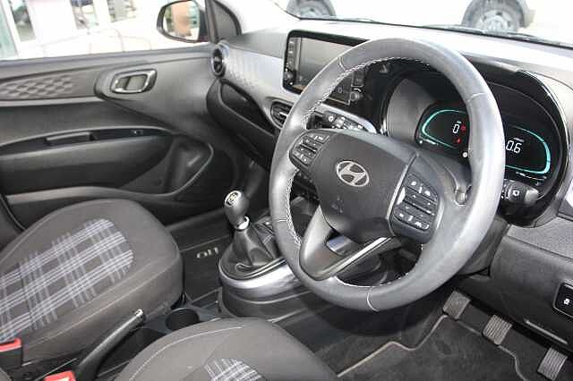 Hyundai i10 1.2 MPi Premium 5dr