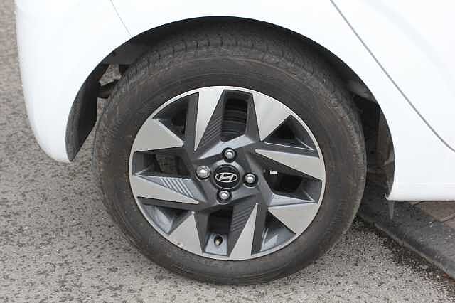Hyundai i10 1.0 [63] Advance 5dr [Nav]