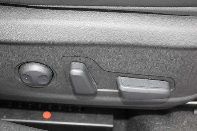 Hyundai KONA 1.6 GDi Hybrid Ultimate 5dr DCT