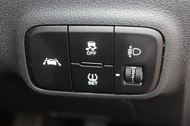 Hyundai i10 1.0 MPi Premium 5dr