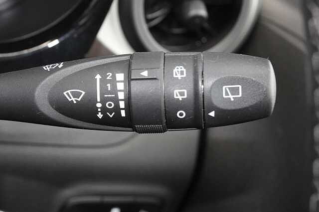 Hyundai i10 1.0 MPi Premium 5dr