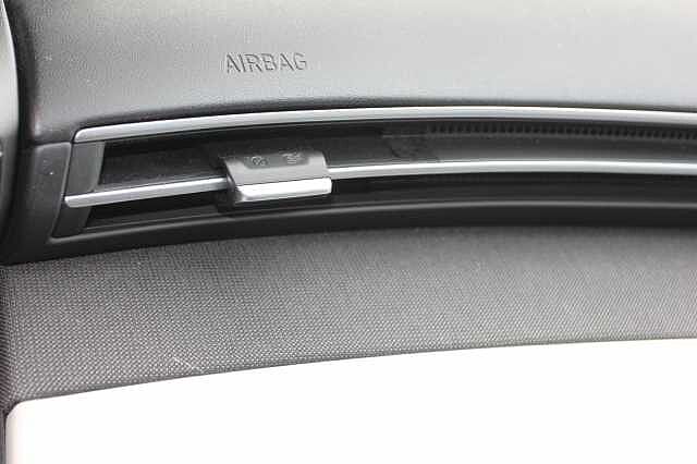 Hyundai TUCSON 1.6 TGDi Hybrid 230 Premium 5dr 2WD Auto
