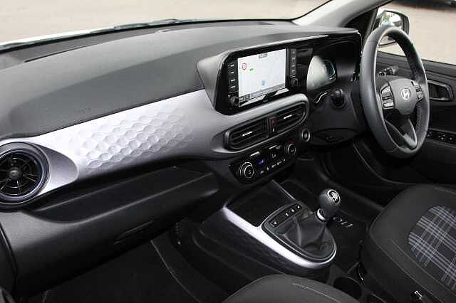Hyundai i10 1.2 [79] Premium 5dr [Nav]