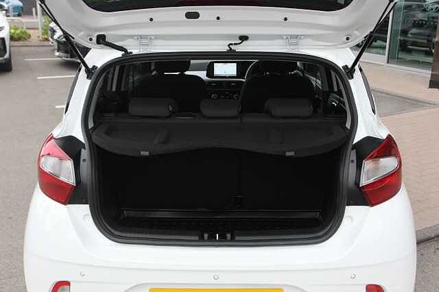 Hyundai i10 1.2 [79] Premium 5dr [Nav]