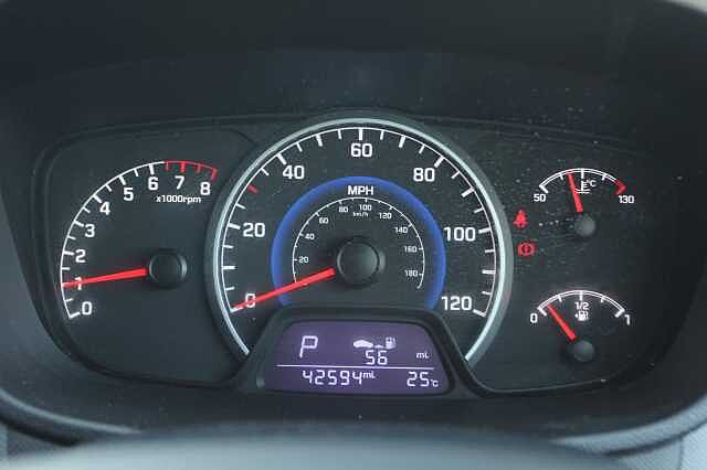Hyundai i10 1.2 Premium SE 5dr Auto