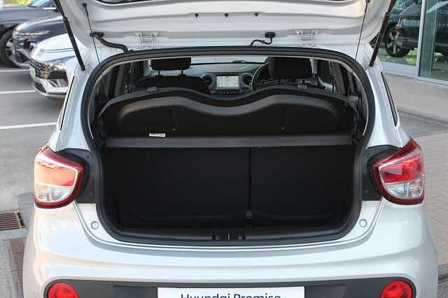 Hyundai i10 1.2 Premium SE 5dr Auto