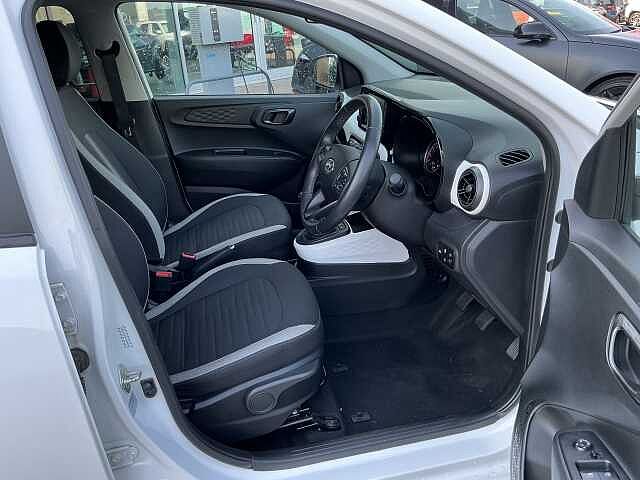 Hyundai i10 1.0 MPi Premium 5dr