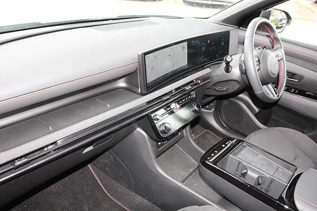 Hyundai TUCSON 1.6T Hybrid N Line S 5dr Auto Silver