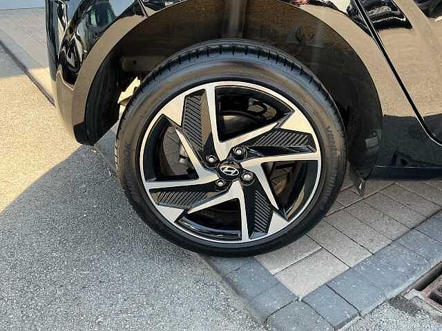 Hyundai i10 1.2 [79] Premium 5dr Auto [Nav]