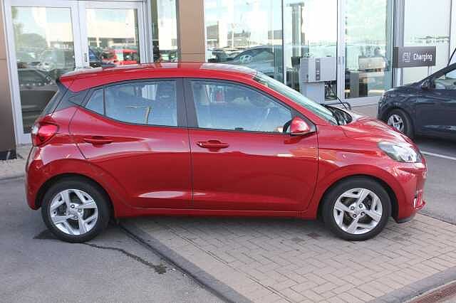 Hyundai i10 1.0 MPi SE Connect 5dr