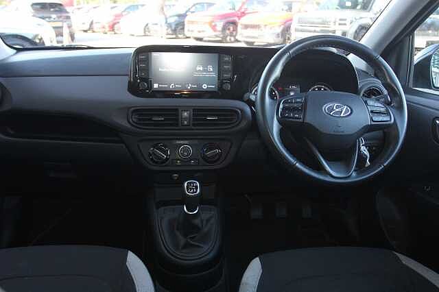Hyundai i10 1.0 MPi SE Connect 5dr