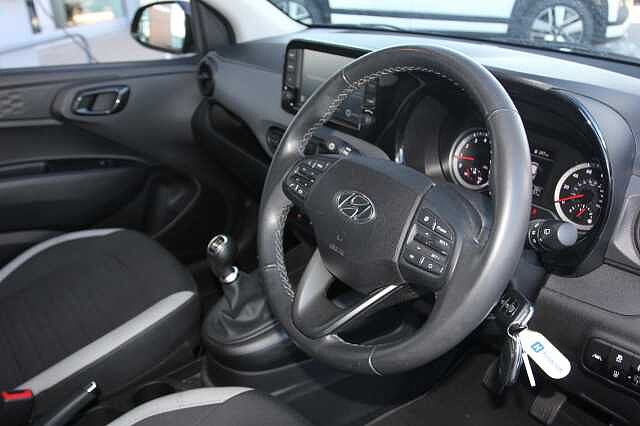 Hyundai i10 1.0 MPi SE Connect 5dr