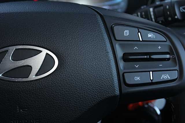 Hyundai i10 1.2 Advance 5dr Auto