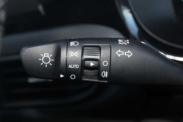 Hyundai i10 1.2 Advance 5dr Auto