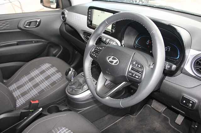 Hyundai i10 1.0 [63] Premium 5dr Auto [Nav]
