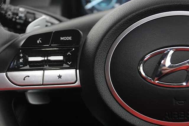 Hyundai TUCSON 1.6 TGDi Hybrid 230 Premium 5dr 2WD Auto